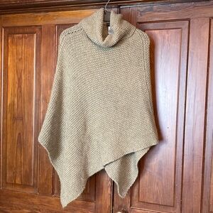 Cocogio Beige Knit Sweater Turtleneck Poncho One Size Italian Wool Blend